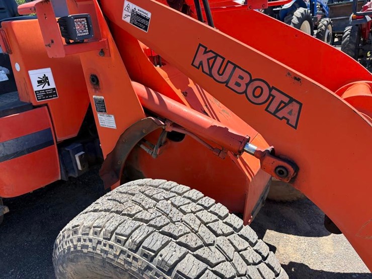 kubota-r420-image-7