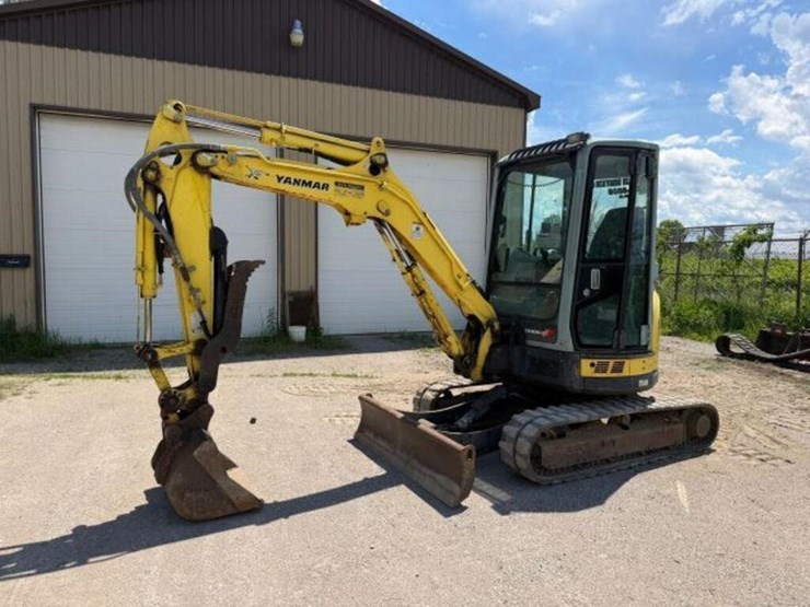 2008-yanmar-vio35-5b-image-1