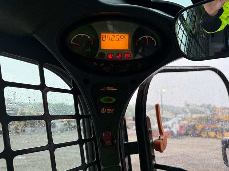 bobcat-s570-image-24