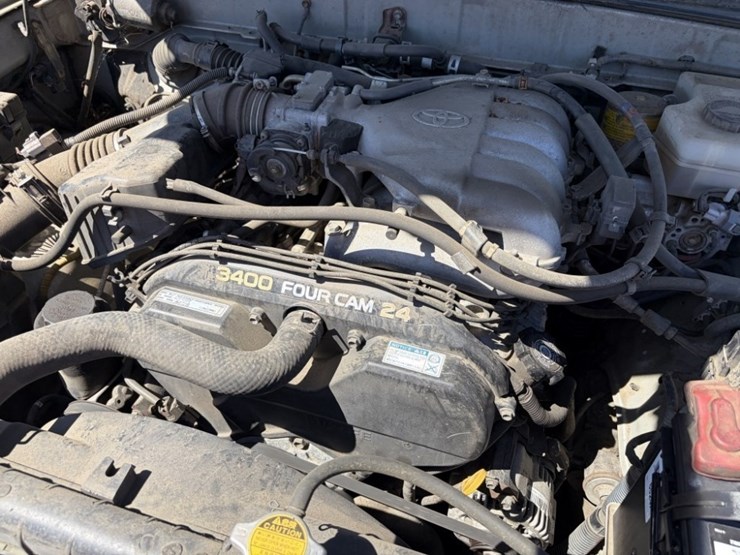 2001-toyota-4-runner-image-12