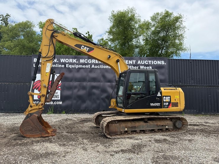 2015-caterpillar-313flgc-image-1