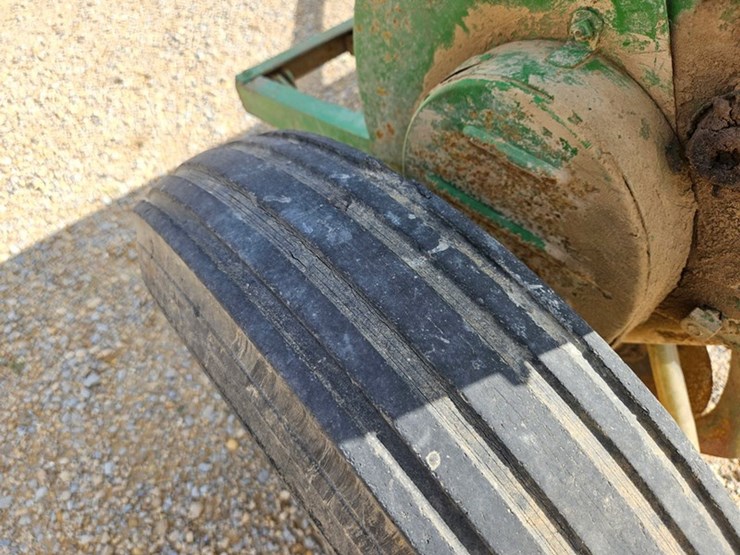 john-deere-10-image-29