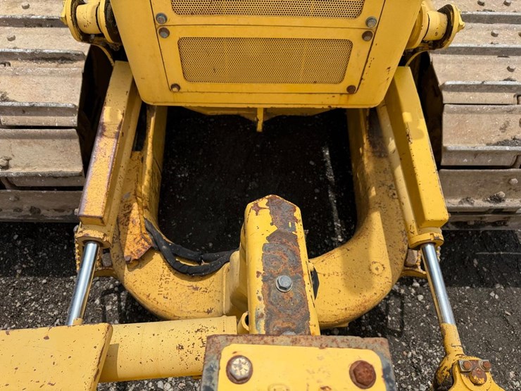 komatsu-d39px-23-image-10