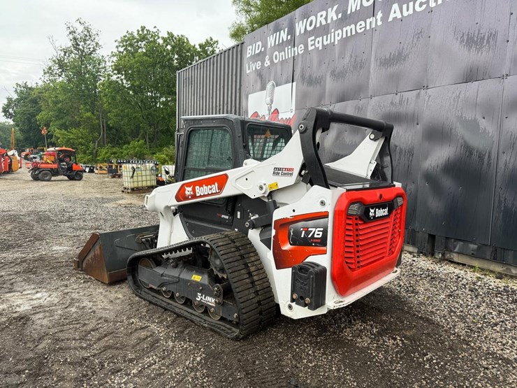 2022-bobcat-t76-image-2