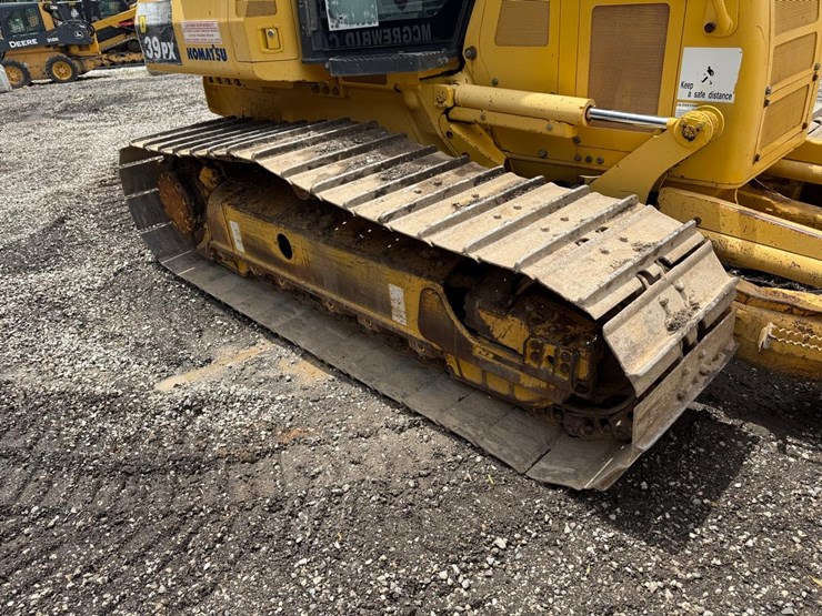 komatsu-d39px-23-image-11