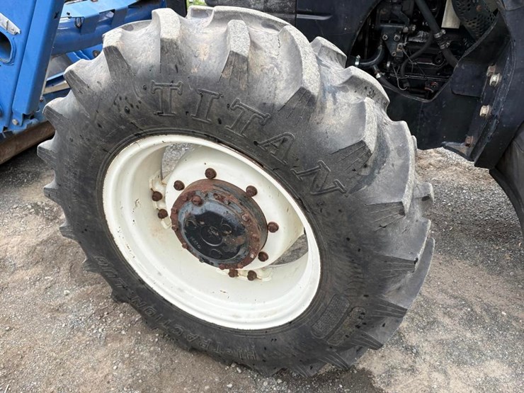 new-holland-td80d-image-3