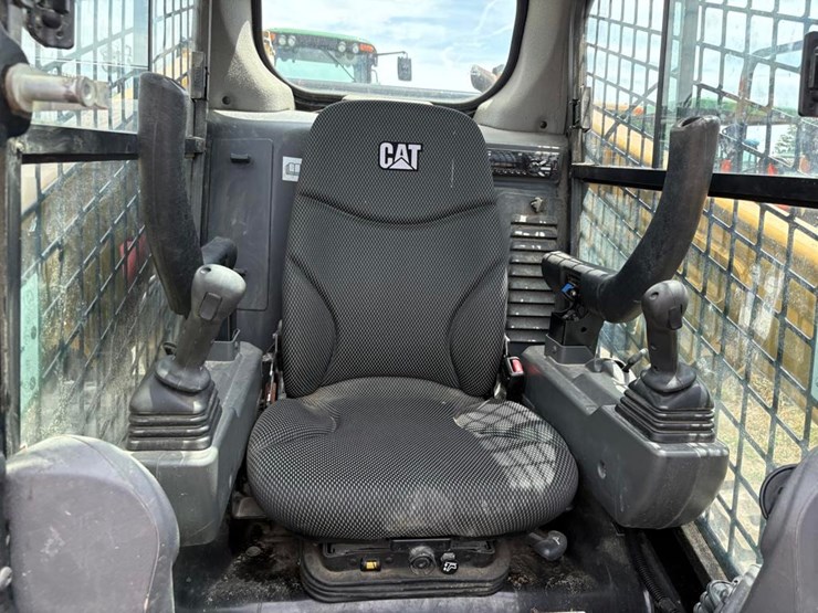 caterpillar-249d3-image-20