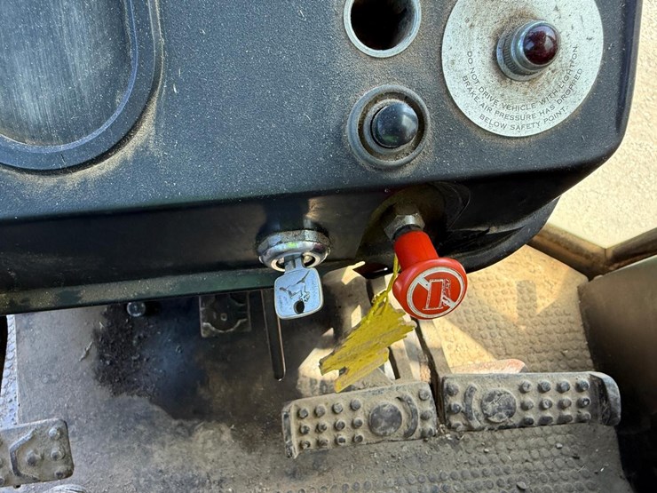 john-deere-4040-image-27