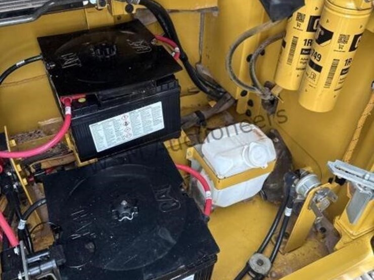 2013-caterpillar-349el-image-75