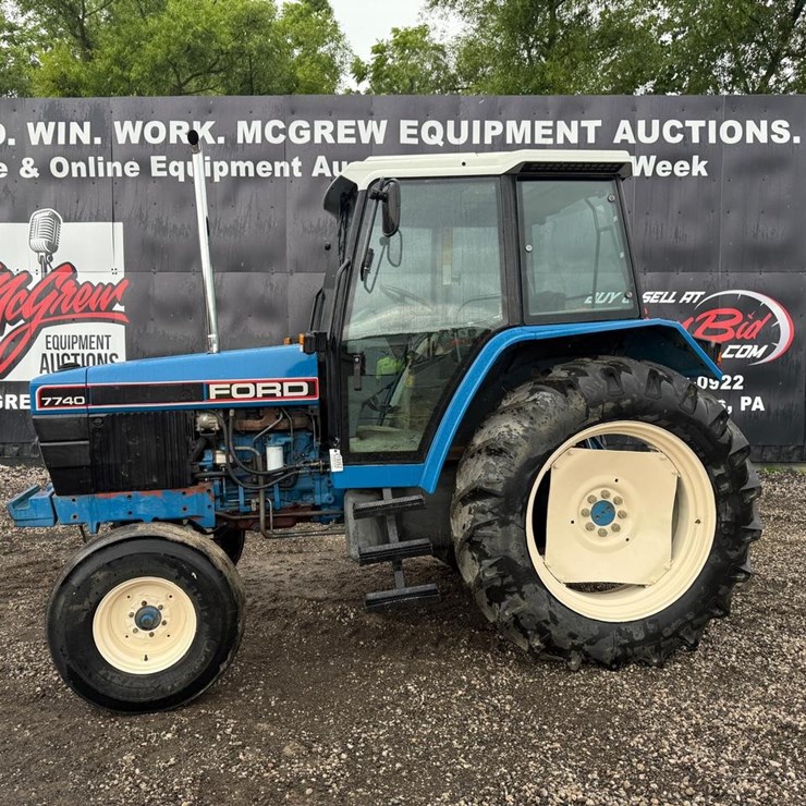 FORD 7740