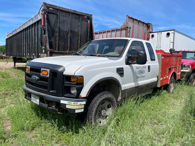 2008-ford-f350-image-1