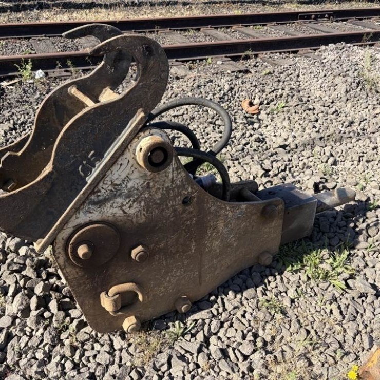 DEERE 410K