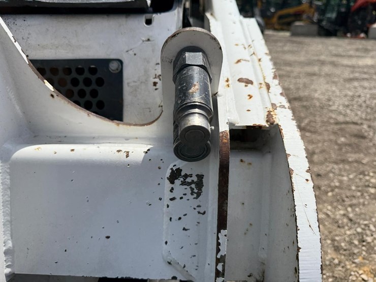 bobcat-mt85-image-11