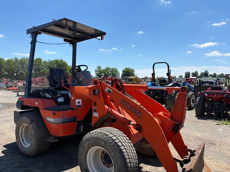 kubota-r420-image-6