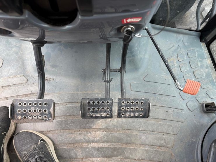 new-holland-td80d-image-22
