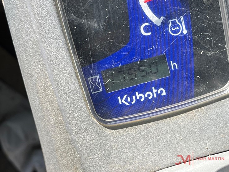 kubota-svl90-2-image-15