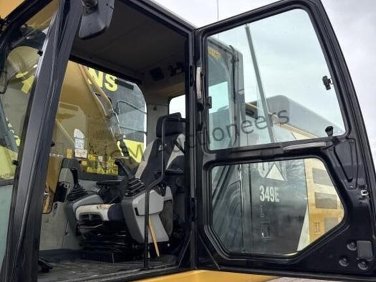 2013-caterpillar-349el-image-62