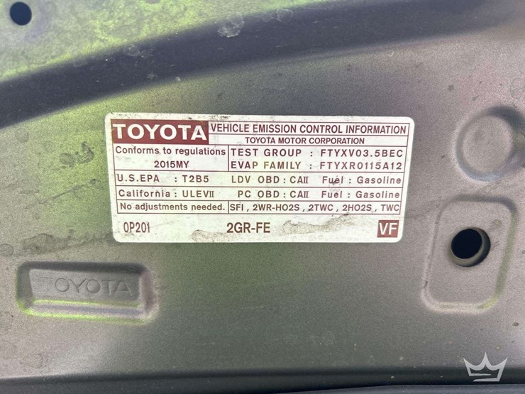 2015-toyota-avalon-sedan-image-10