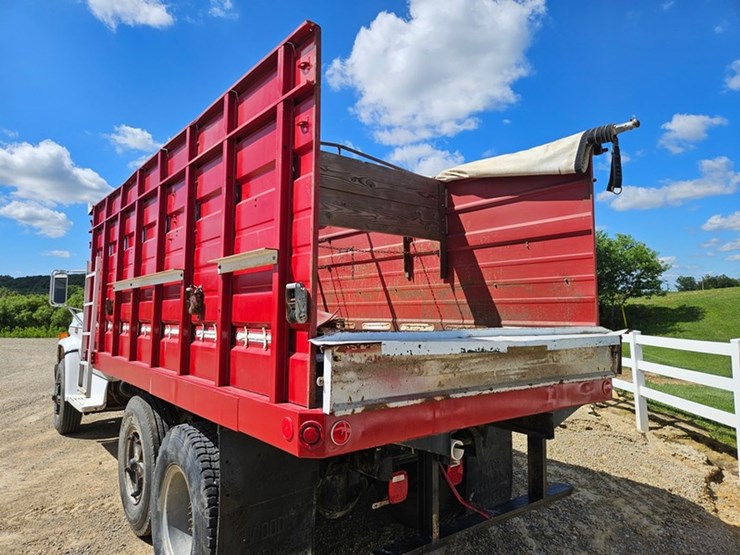 1979-gmc-7000-image-11
