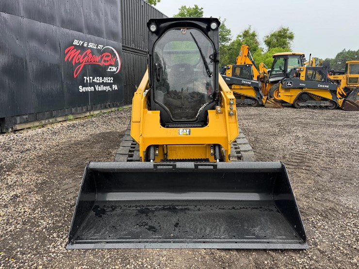 2015-caterpillar-259d-image-9