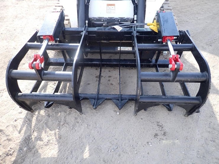 wildcat-60"-skid-steer-root-grapple-image-2
