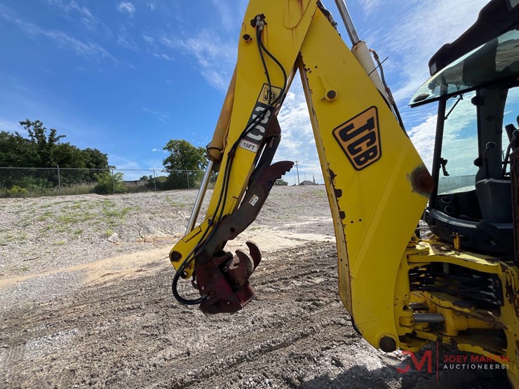 jcb-3c-image-11