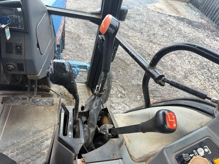 ford-7740-image-23