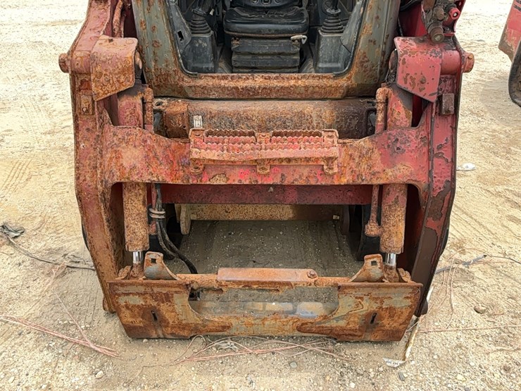 takeuchi-tl10v2-image-12