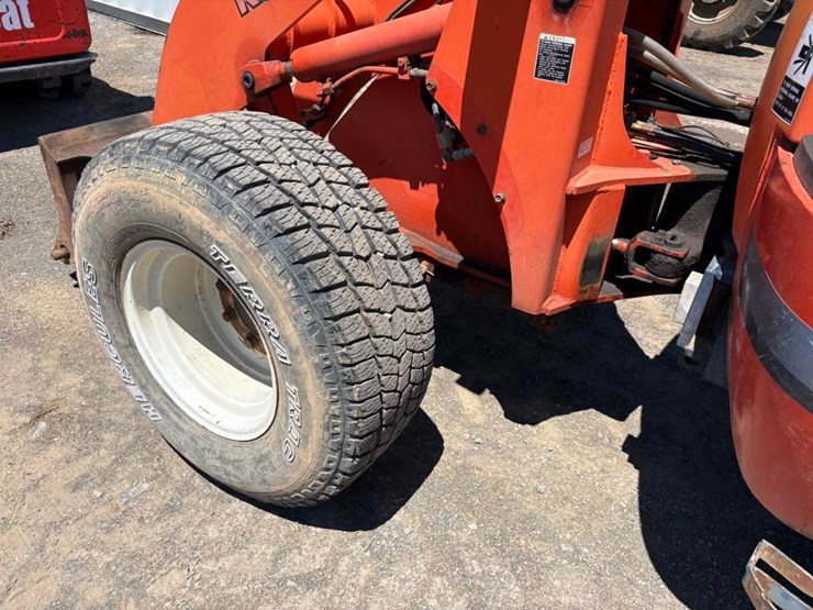 kubota-r420-image-11