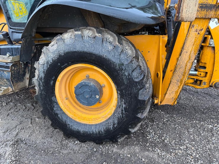jcb-3cx14-image-19
