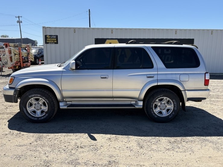 2001-toyota-4-runner-image-7