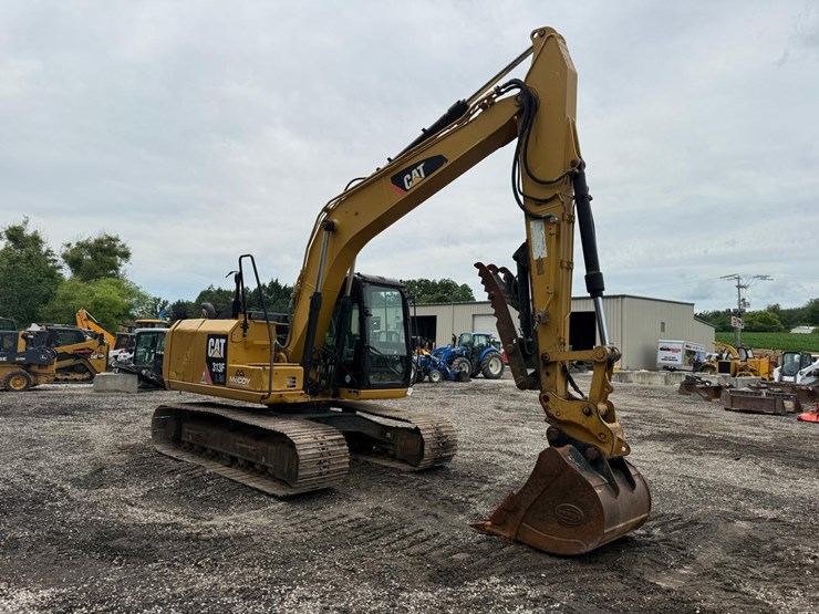 2015-caterpillar-313flgc-image-6