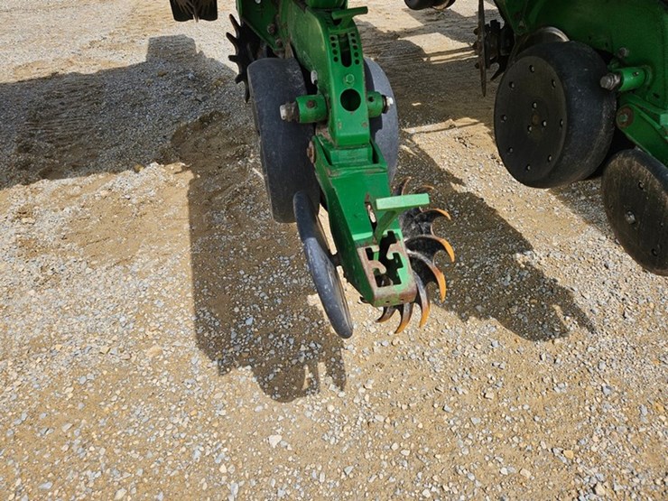 john-deere-1770-image-29