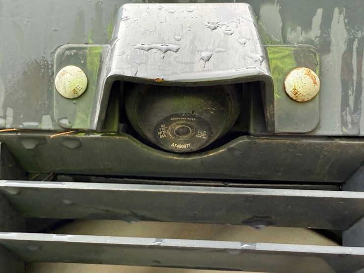 2021-deere-331g-image-15