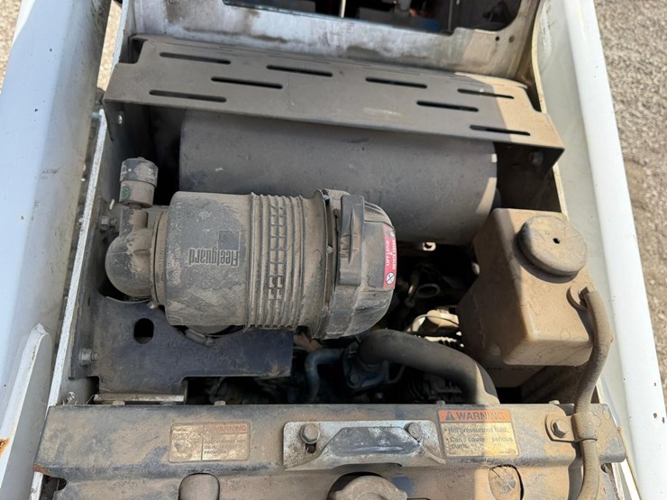 bobcat-mt85-image-15