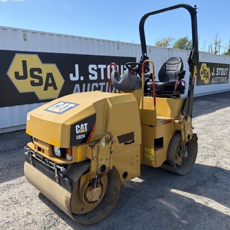 2009 CATERPILLAR CB24