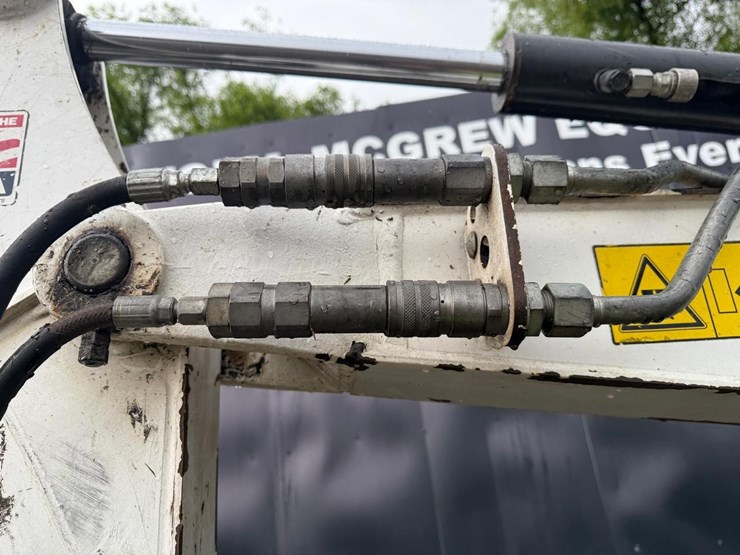 2019-bobcat-e35-image-10