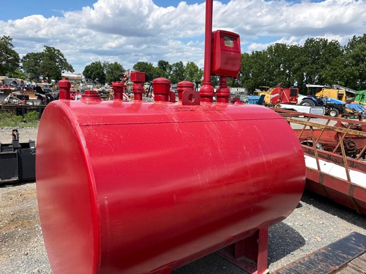 gas-tank---red-image-3