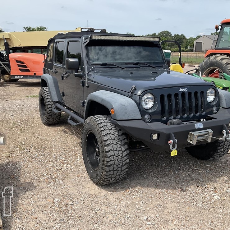 2017 JEEP WRANGLER SPORT