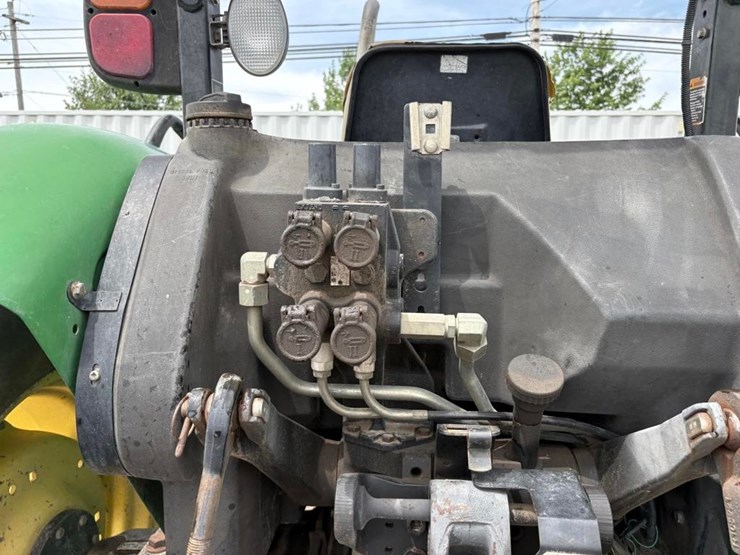 john-deere-5425-image-11