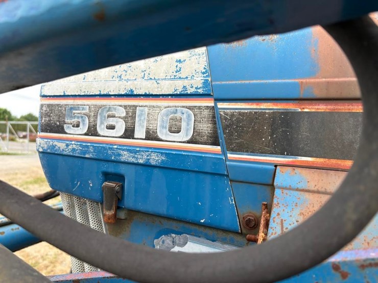 ford-5610-image-32