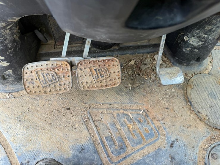 jcb-3cx14-image-30