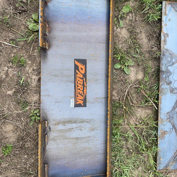 PABREAK QA Skid Steer Mount Plate