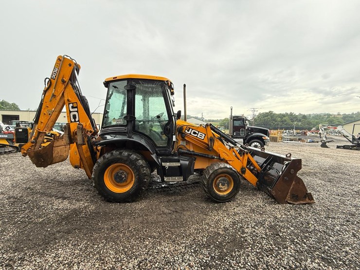 jcb-3cx14-image-5