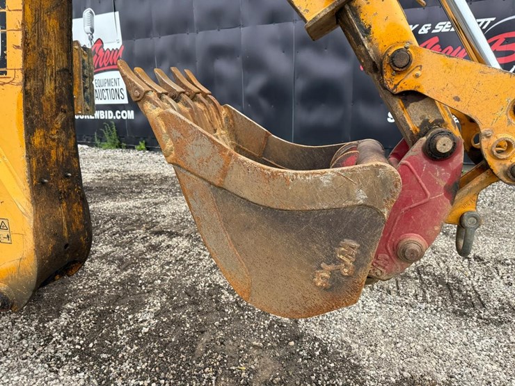 jcb-3cx14-image-16
