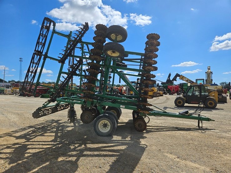 great-plains-3000tt-image-6