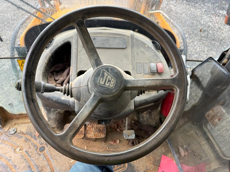 jcb-3cx14-image-26