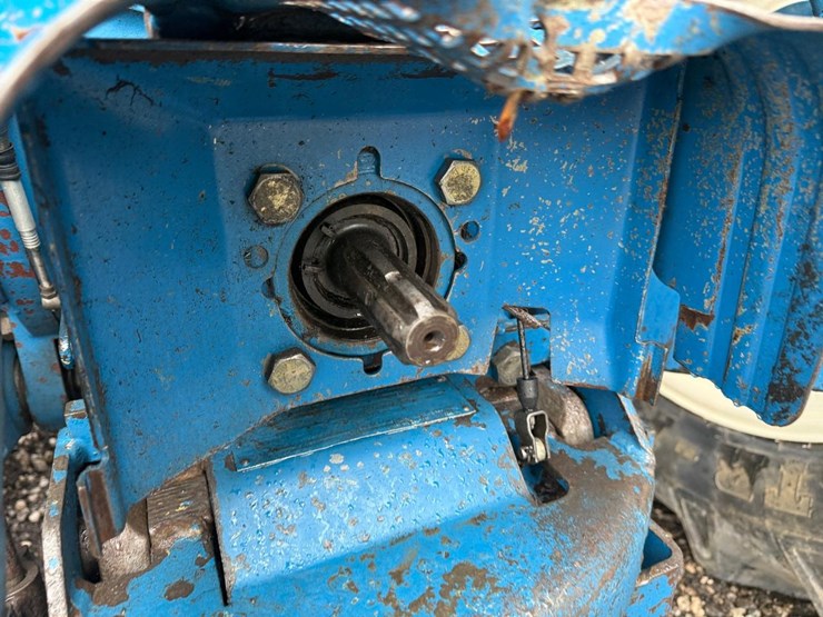 ford-7740-image-14