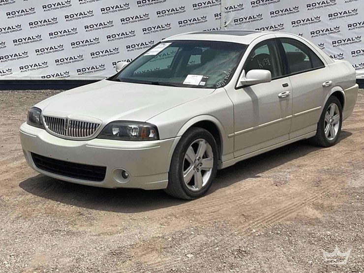 2006-lincoln-ls-sedan-image-1