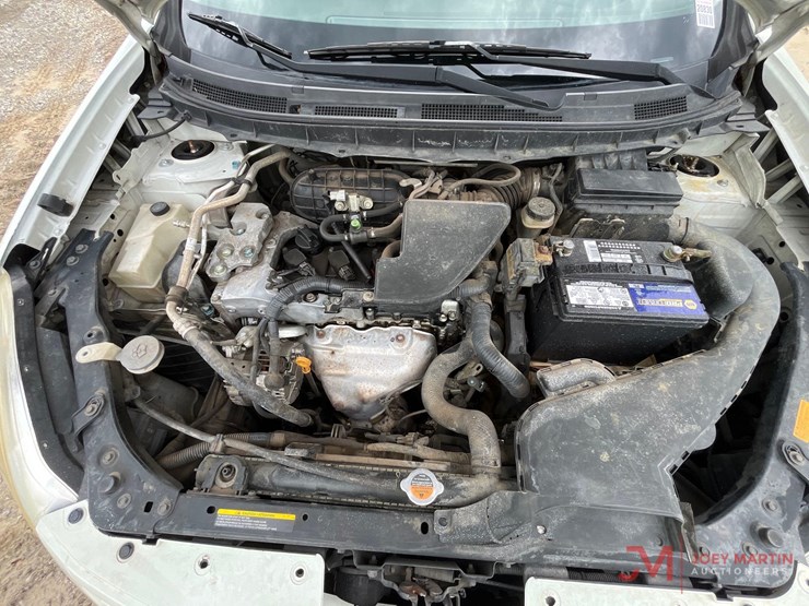 2009-nissan-rogue-sl-image-9